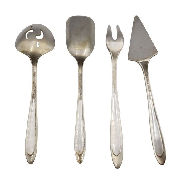 Vintage Meriden Silverplate Co. Serving Utensils First Lady Pattern Set Of 4 - Picture 2 of 11